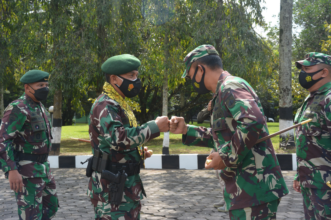 Panglima Divisi 2 Kostrad Laksanakan Kunjungan Kerja Ke Batalyon Mekanis Raider 411 Kostrad